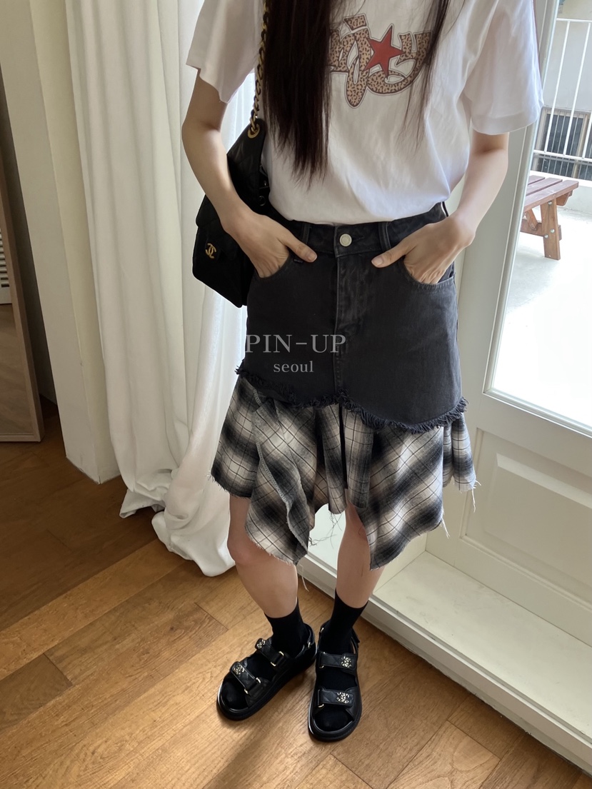 PIN-UP韓國直郵實拍女士新款26春夏半身裙中短裙不對稱格紋PIN-UP半身裙/中短裙