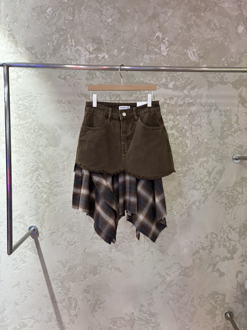 PIN-UP韓國直郵實拍女士新款26春夏半身裙中短裙不對稱格紋PIN-UP半身裙/中短裙圖色2