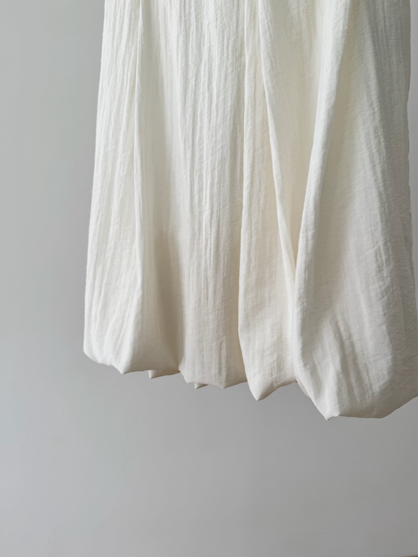 ERUME韓國東大門直郵女裝新款26春夏時尚熱賣半身裙中短裙ERUME半身裙/中短裙