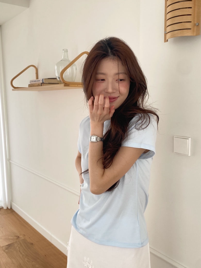 ERUME韓國直郵女裝新品26春夏推薦熱賣職業時尚休閑人氣T恤ERUMET恤