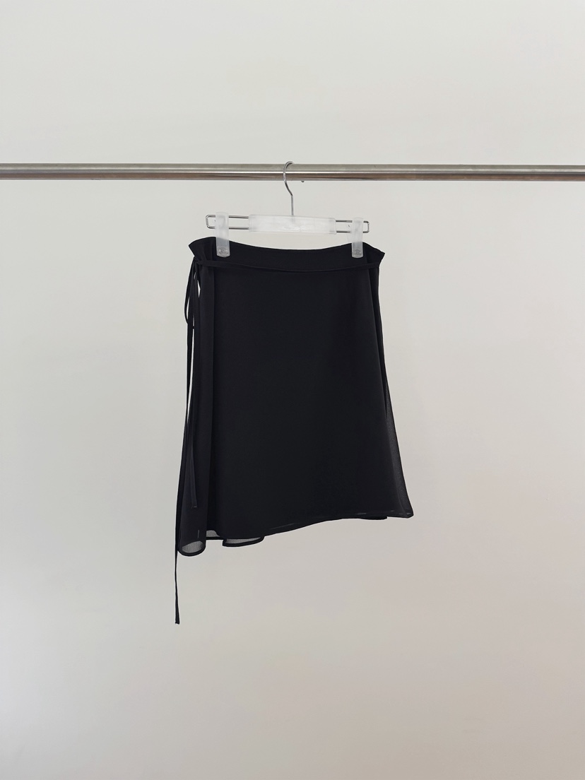 ERUME韓國東大門直郵女士新款熱賣時尚職業人氣推薦26春夏短裙ERUME短裙