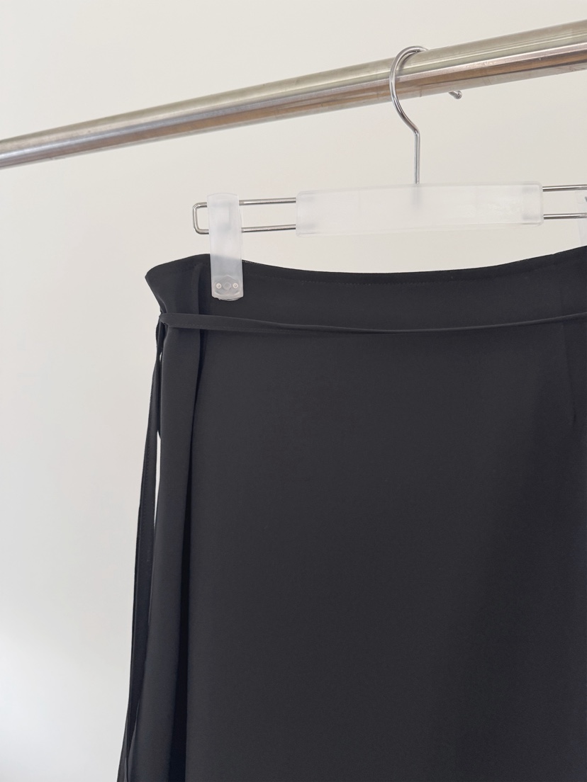 ERUME韓國東大門直郵女士新款熱賣時尚職業人氣推薦26春夏短裙ERUME短裙