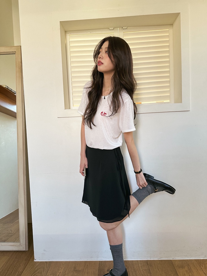 ERUME韓國東大門直郵女士新款熱賣時尚職業人氣推薦26春夏短裙ERUME短裙