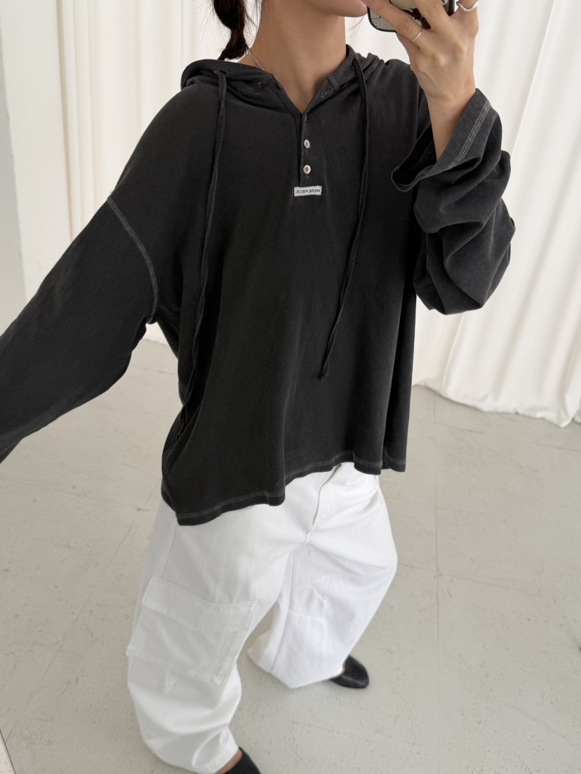 KARE/WEREPIECE韓國東大門直郵女士新款人氣長袖T恤紐扣KARE/WEREPIECE長袖T恤