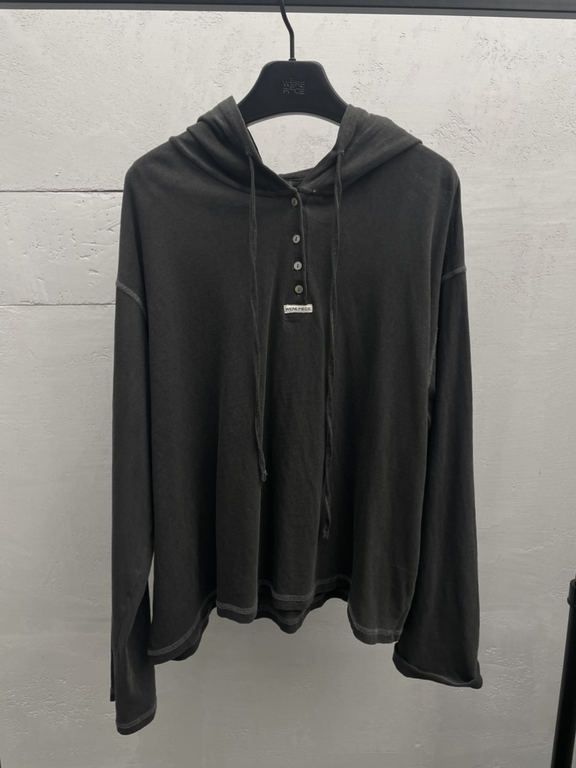 KARE/WEREPIECE韓國東大門直郵女士新款人氣長袖T恤紐扣KARE/WEREPIECE長袖T恤圖色2