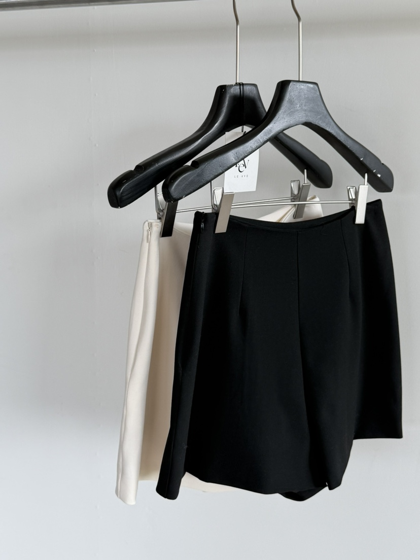 LE AVE韓國直郵實拍女士新品熱賣休閑人氣職業推薦時尚短褲LE AVE短褲