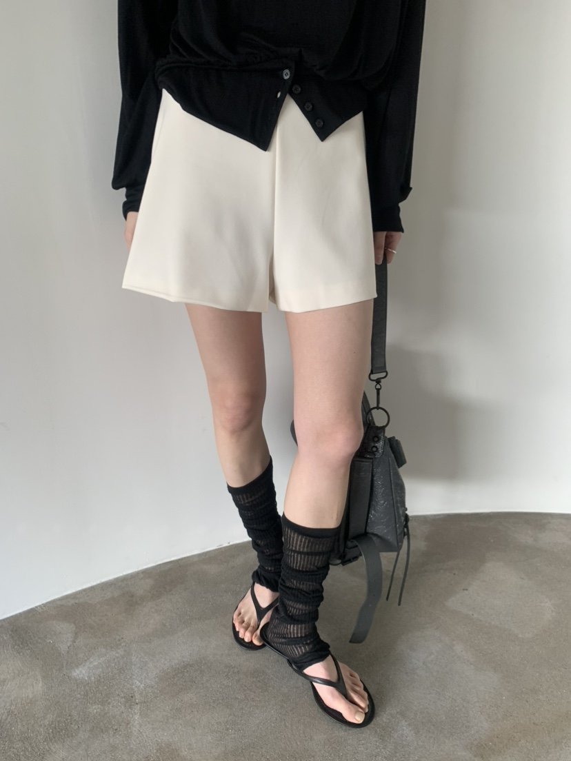 LE AVE韓國直郵實拍女士新品熱賣休閑人氣職業推薦時尚短褲LE AVE短褲