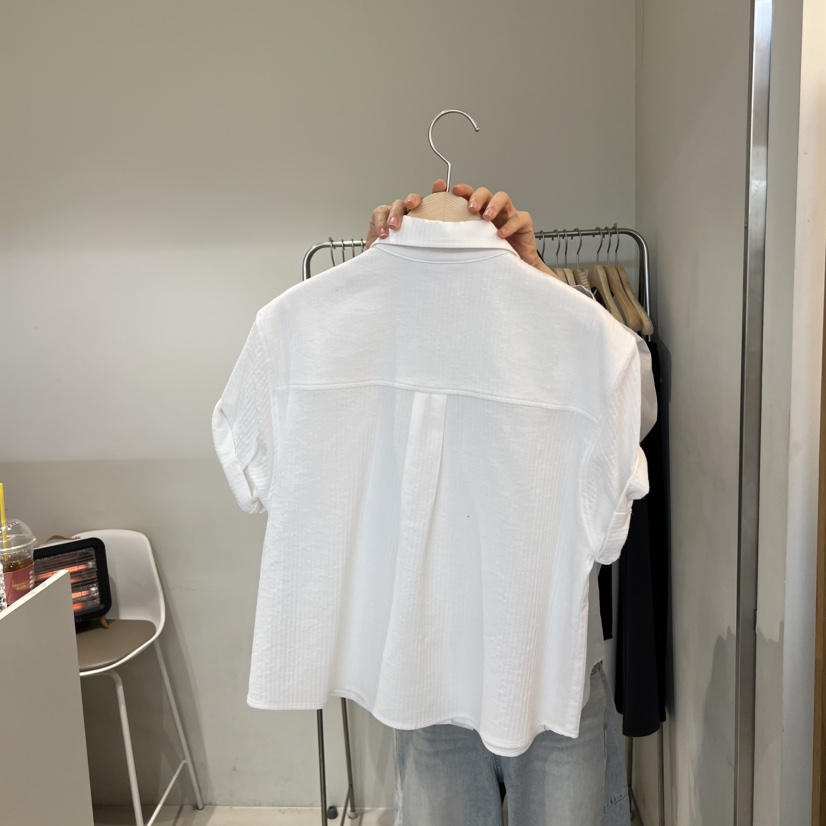 OUTRENE韓國直郵實拍女士新款職業人氣時尚推薦襯衫蕾絲衫OUTRENE襯衫/蕾絲衫