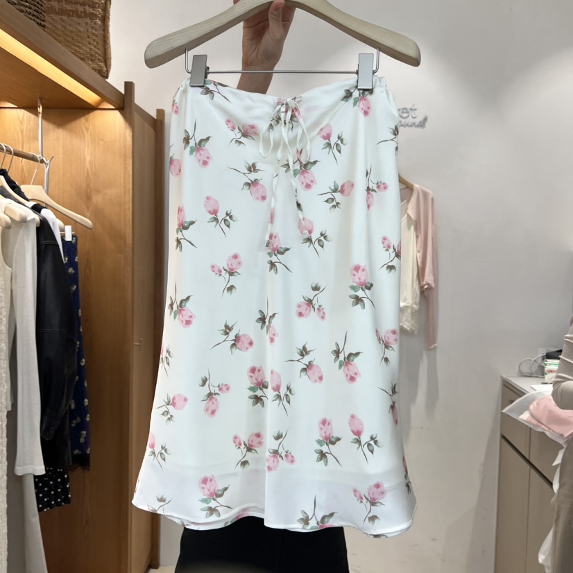 VELVET UNDERGROUND韓國直郵實拍女裝新款職業半身裙中短裙VELVET UNDERGROUND半身裙/中短裙圖色2