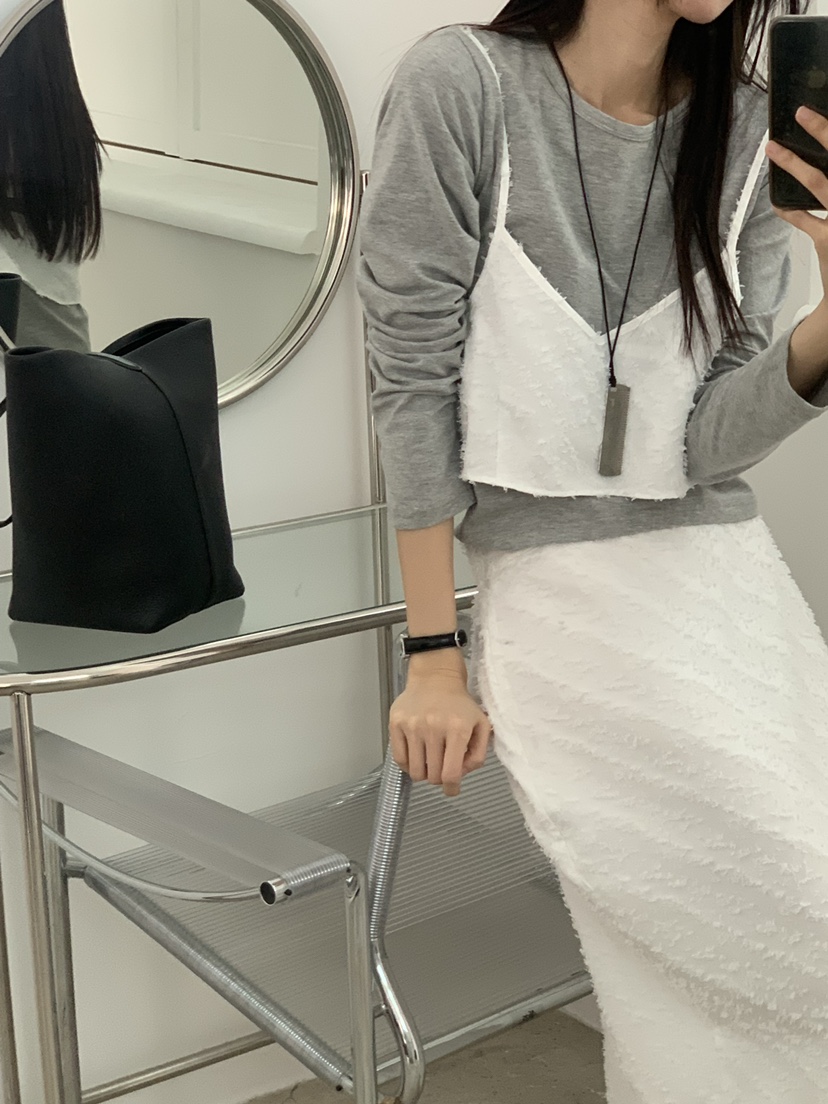 TRUE韓國直郵女裝新款時尚休閑人氣推薦熱賣26春夏吊帶背心TRUE吊帶/背心