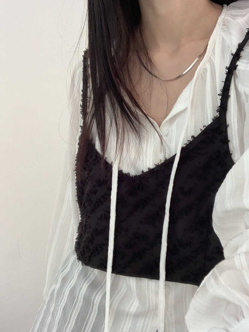 TRUE韓國直郵女裝新款時尚休閑人氣推薦熱賣26春夏吊帶背心TRUE吊帶/背心