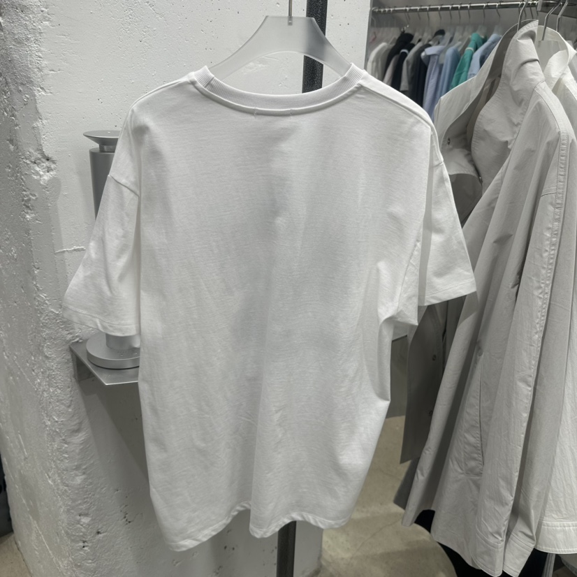 HELVETICA韓國直郵女士新品職業26春夏推薦人氣熱賣休閑T恤HELVETICAT恤