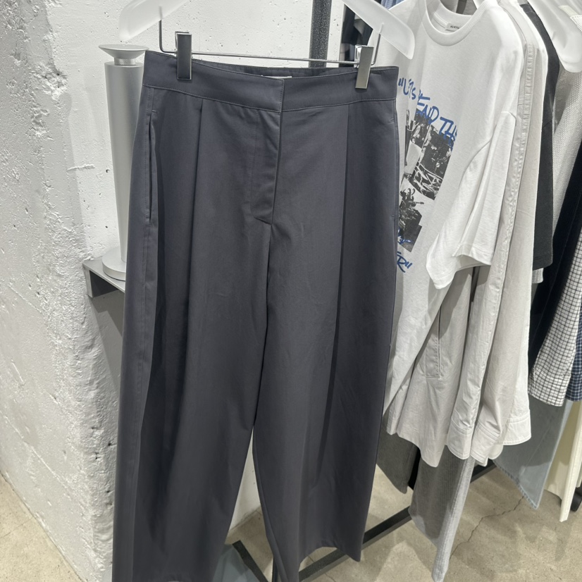 HELVETICA韓國代購女士新款推薦休閑人氣26春夏時尚休閑褲HELVETICA休閑褲圖色2