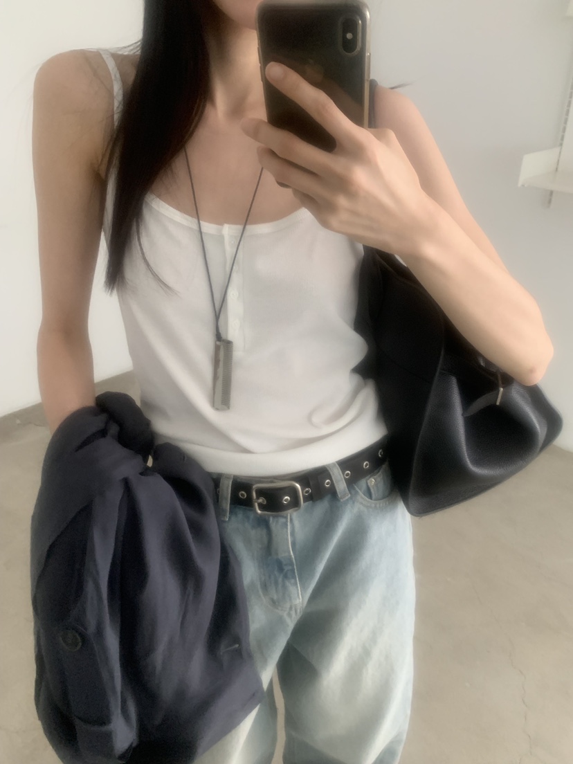 TRUE韓國東大門代購女裝新款職業休閑推薦時尚人氣吊帶背心TRUE吊帶/背心