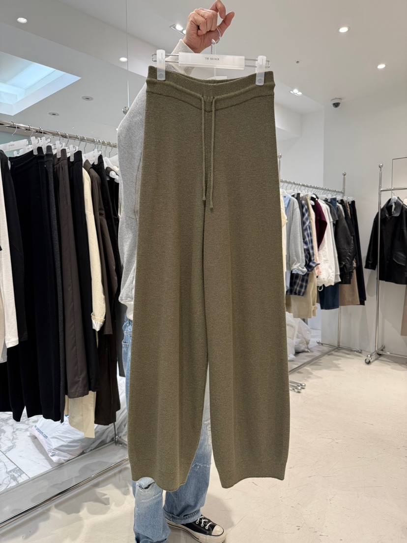 THE BRUNCH韓國東大門直郵女裝新品推薦26春夏熱賣休閑褲THE BRUNCH休閑褲圖色1