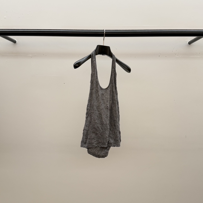 ID韓國東大門直郵女士新品熱賣26春夏休閑職業吊帶背心褶皺ID吊帶/背心圖色6墨色