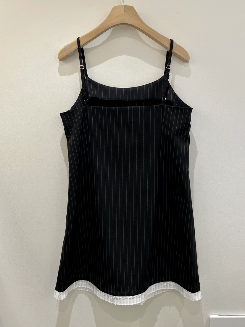 OBSESS韓國代購女裝新品時尚人氣推薦26春夏休閑熱賣連衣裙OBSESS/EARLY BIRD連衣裙