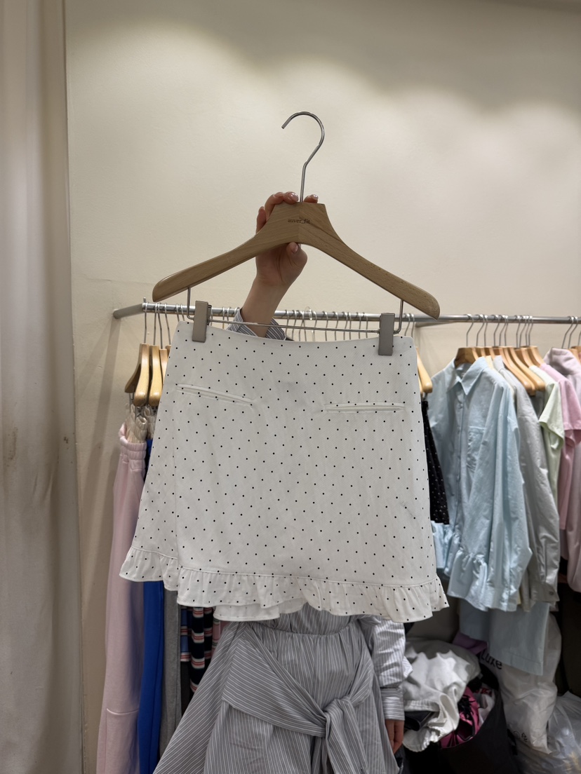 AUVERFIT韓國東大門代購女裝新品26春夏熱賣推薦短裙荷葉邊AUVERFIT短裙圖色3白色