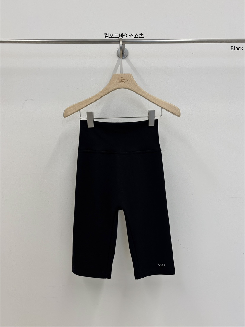 VERGAMOT韓國直郵實拍女士新款熱賣時尚職業推薦人氣短褲VERGAMOT短褲圖色2黑色