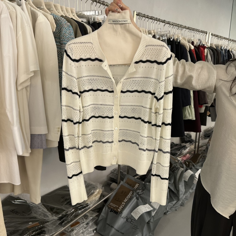 DOUBLE STANDARD/LE SMOKING/MAISONSTAFF韓國東大門直郵女裝新品人氣針織衫MAISONSTAFF針織衫圖色1實際價格52000