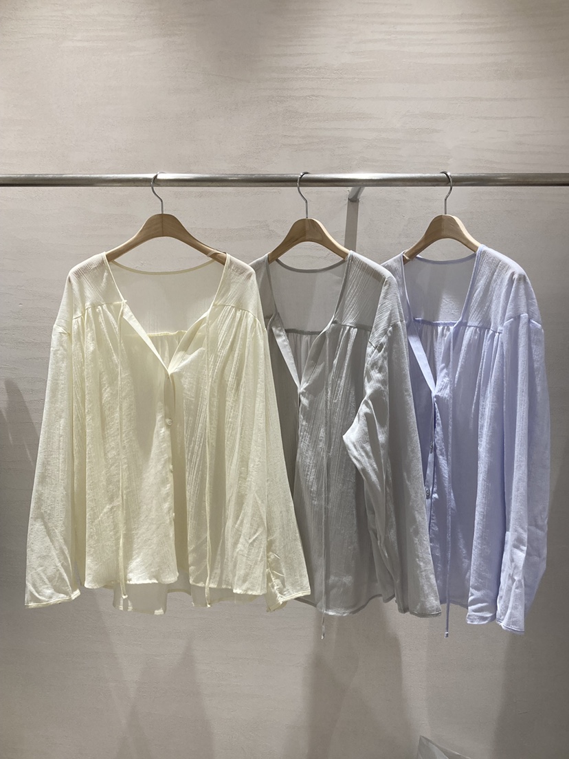 ROUGH韓國代購女士新款時尚推薦休閑人氣職業熱賣襯衫蕾絲衫ROUGH襯衫/蕾絲衫