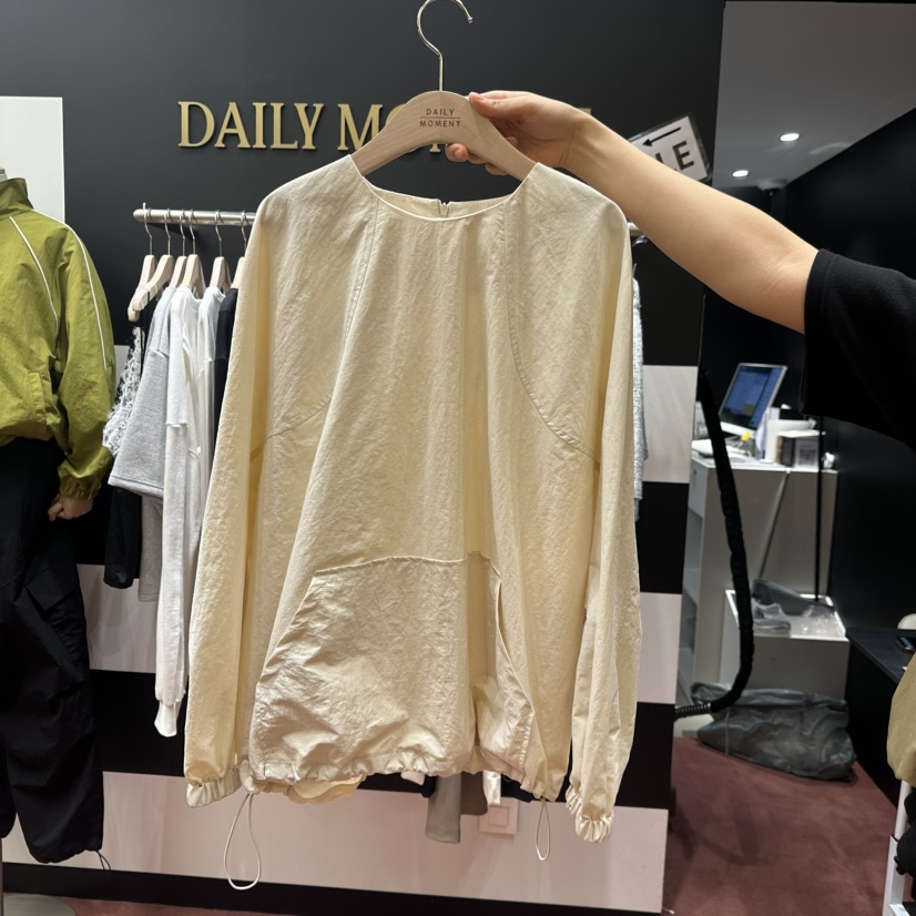 DAILY MOMENT韓國代購女裝新款推薦熱賣26春夏時尚長袖T恤DAILY MOMENT長袖T恤圖色1