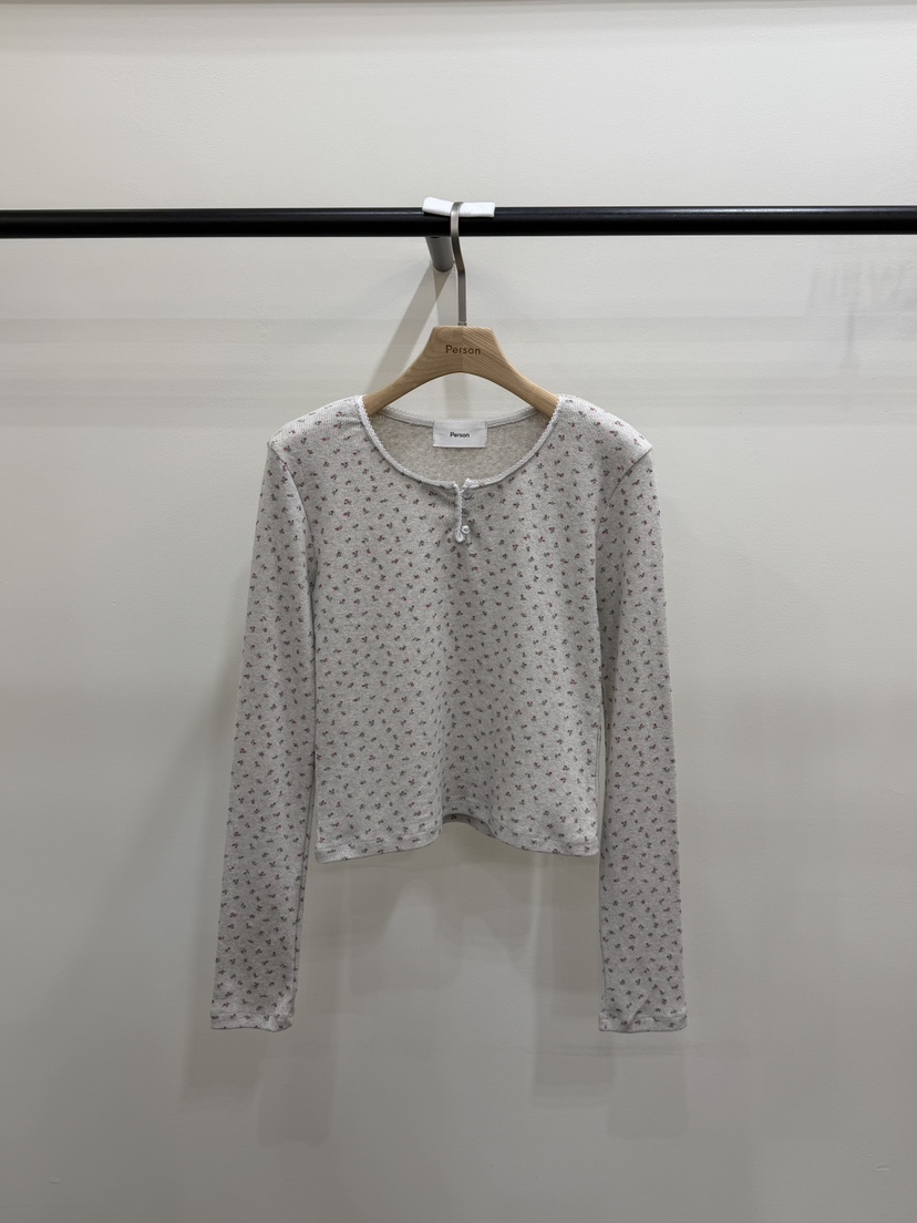 PERSON韓國直郵實拍女裝新款推薦職業休閑26春夏時尚長袖T恤PERSON長袖T恤圖色2