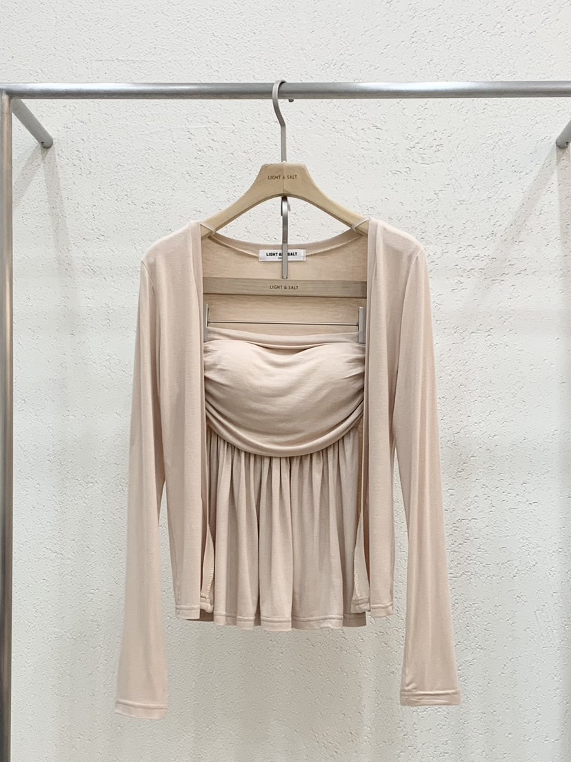 LIGHT AND SALT韓國直郵實拍女裝新款人氣熱賣套裝兩件套LIGHT AND SALT套裝圖色2