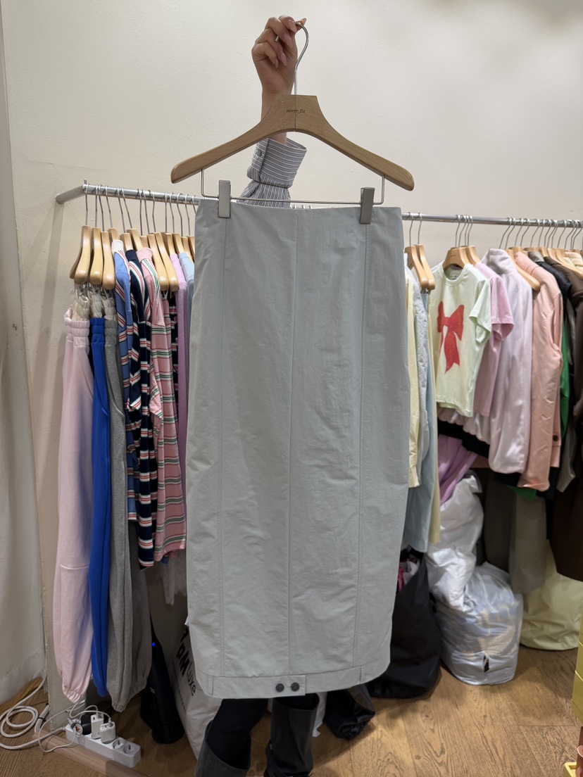 AUVERFIT韓國直郵實拍女裝新品職業26春夏時尚熱賣人氣長裙AUVERFIT長裙圖色3