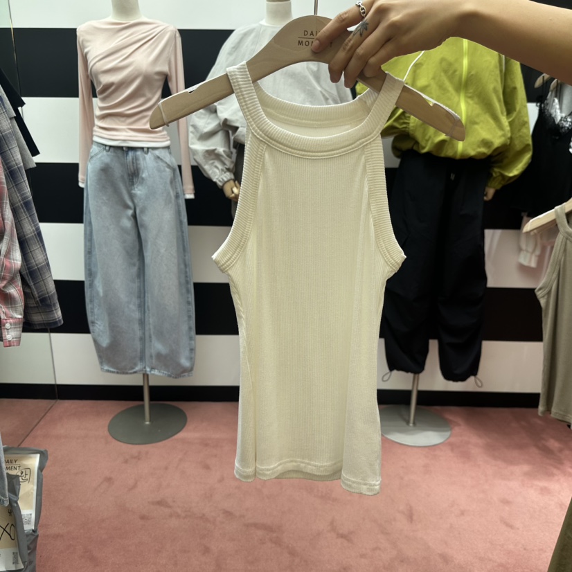 DAILY MOMENT韓國直郵實拍女士新品職業熱賣吊帶背心羅紋DAILY MOMENT吊帶/背心圖色1