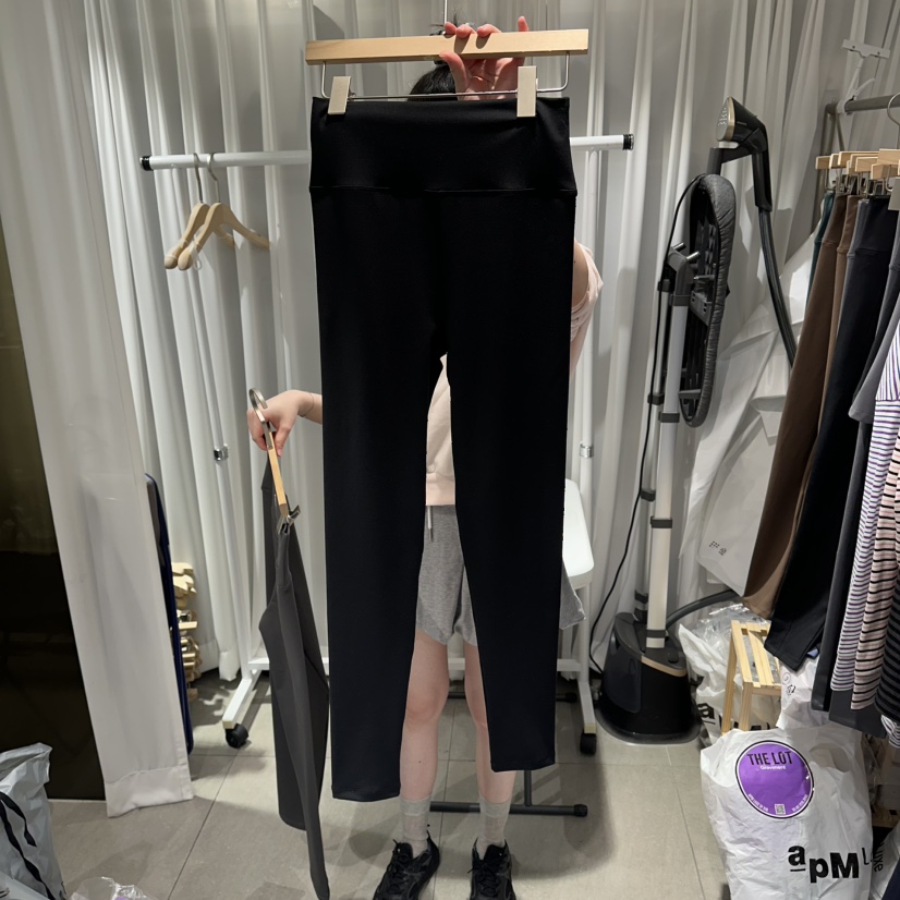 THE LOT韓國直郵女裝新品時尚休閑人氣打底褲鯊魚褲緊身褲THE LOT/	LOT打底褲/鯊魚褲