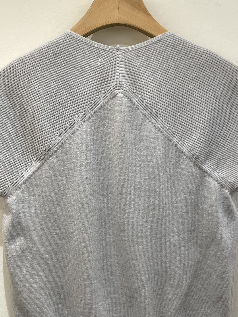 OBSESS韓國東大門直郵女士新款熱賣職業人氣時尚26春夏針織衫OBSESS/EARLY BIRD針織衫