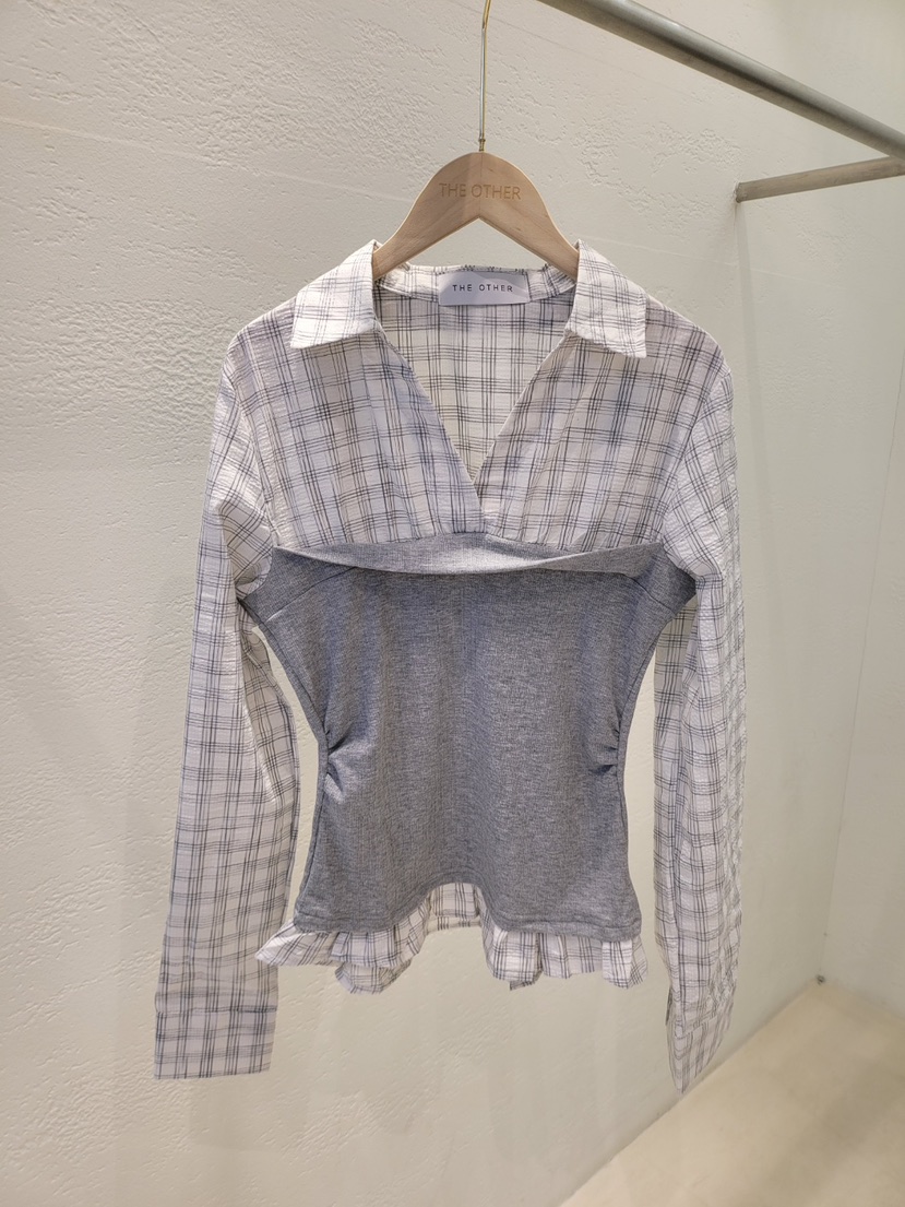 THE OTHER韓國直郵實拍女裝新品人氣推薦襯衫蕾絲衫假兩件THE OTHER襯衫/蕾絲衫圖色1