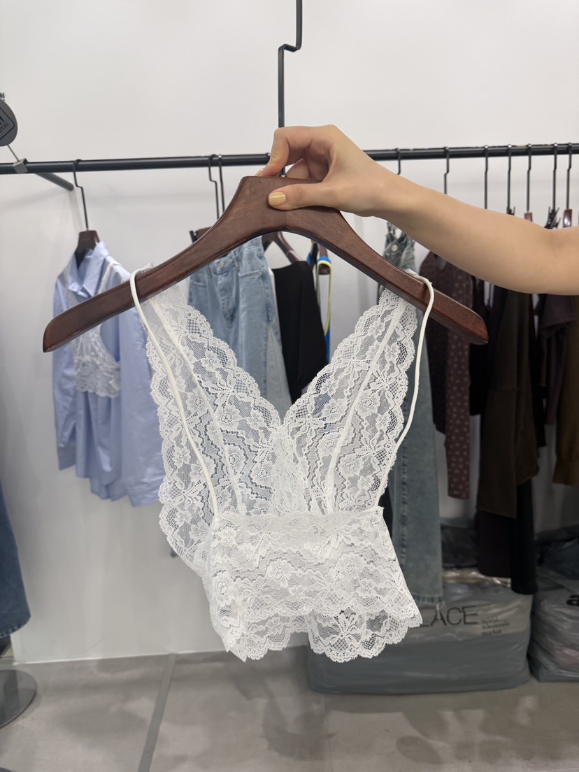 WATERMELON韓國東大門代購女士新款職業熱賣吊帶背心蕾絲WATER MELON吊帶/背心圖色2白色