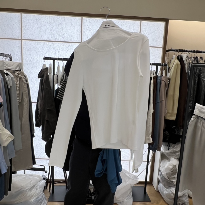 FLAT韓國直郵女士新款人氣26春夏推薦熱賣時尚休閑長袖T恤FLAT長袖T恤圖色3