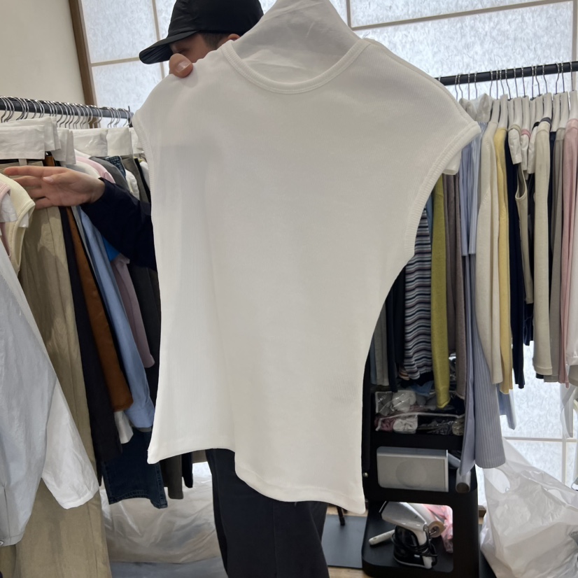 FLAT韓國東大門代購女裝新品休閑人氣時尚熱賣職業26春夏T恤FLATT恤