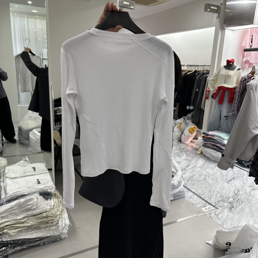 DIARRA韓國東大門直郵女士新款熱賣推薦26春夏人氣長袖T恤DIARRA長袖T恤