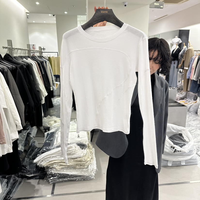 DIARRA韓國東大門直郵女士新款熱賣推薦26春夏人氣長袖T恤DIARRA長袖T恤圖色1