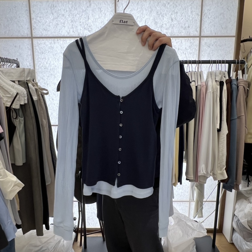 FLAT韓國直郵女裝新款26春夏職業熱賣吊帶背心不含內搭紐扣FLAT吊帶/背心圖色1