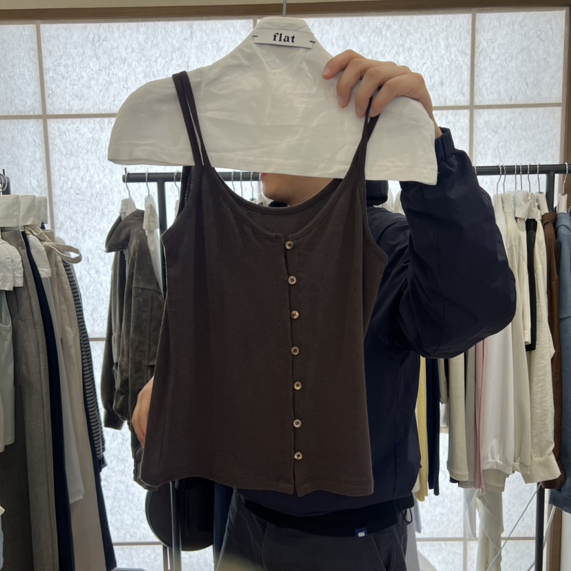 FLAT韓國直郵女裝新款26春夏職業熱賣吊帶背心不含內搭紐扣FLAT吊帶/背心圖色2