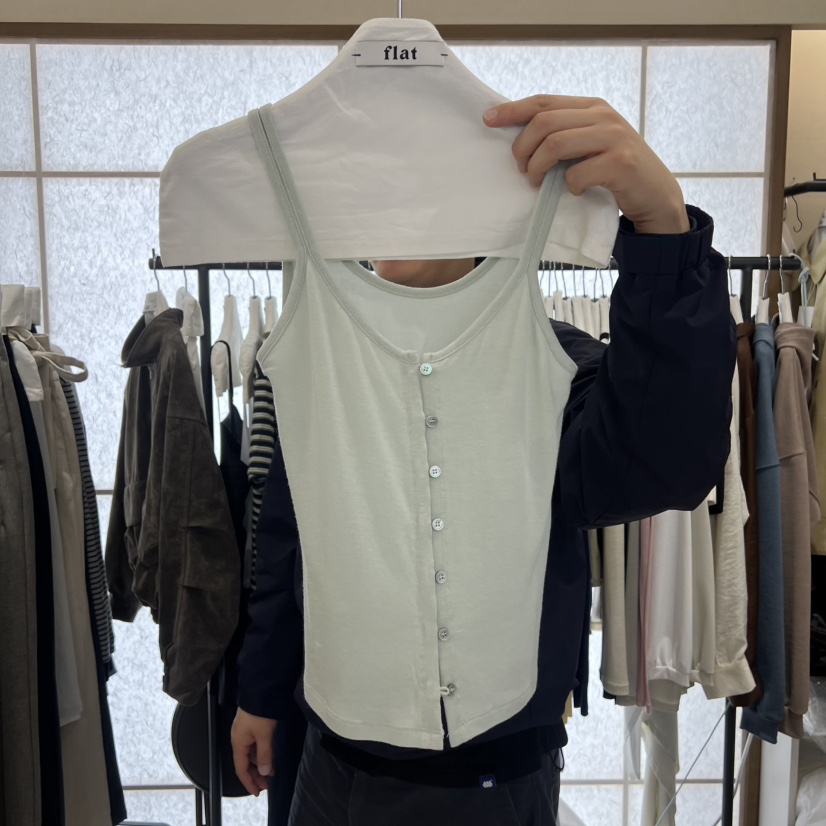 FLAT韓國直郵女裝新款26春夏職業熱賣吊帶背心不含內搭紐扣FLAT吊帶/背心圖色4