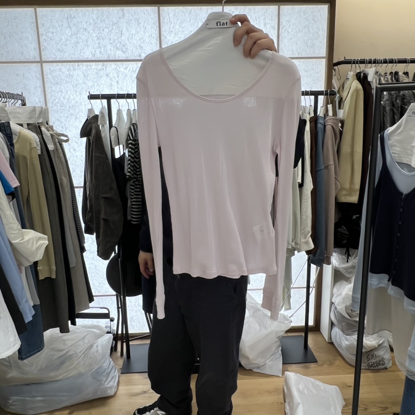 FLAT韓國直郵實拍女士新款26春夏職業人氣時尚熱賣長袖T恤FLAT長袖T恤圖色1