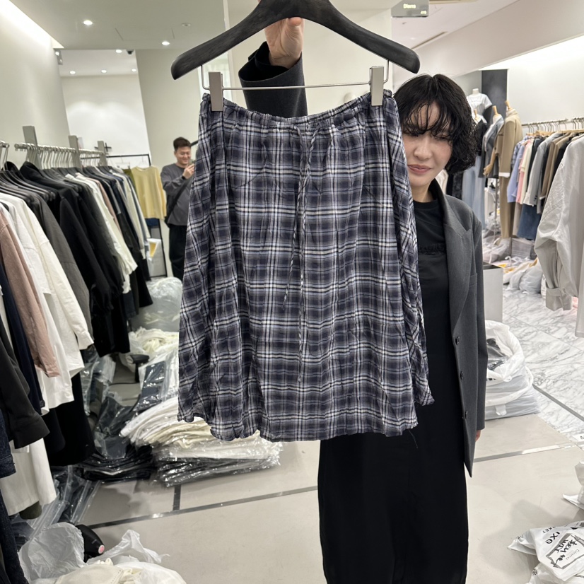 DIARRA韓國直郵實拍女士新款職業熱賣時尚人氣半身裙中短裙DIARRA半身裙/中短裙圖色2