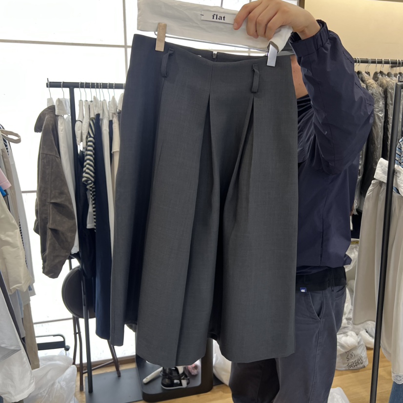 FLAT韓國代購女裝新款職業休閑熱賣26春夏人氣裙褲不含腰帶FLAT裙褲圖色1