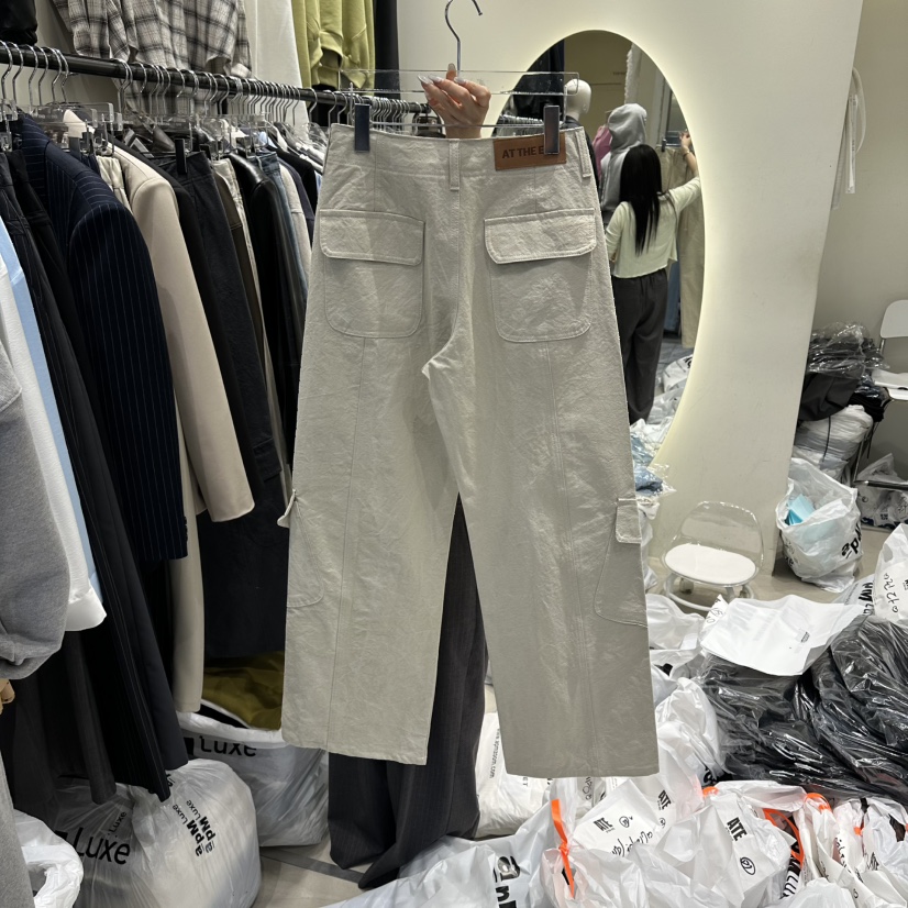 AT THE END韓國直郵實拍女士新品人氣熱賣時尚休閑休閑褲AT THE END休閑褲