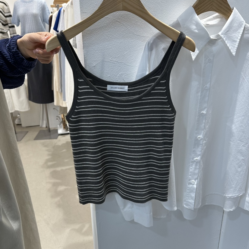 GOLDEN MARKET韓國直郵實拍女裝新款26春夏時尚吊帶背心GOLDEN MARKET吊帶/背心圖色1