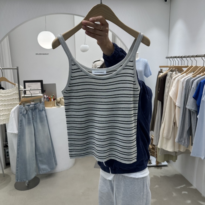 GOLDEN MARKET韓國直郵實拍女裝新款26春夏時尚吊帶背心GOLDEN MARKET吊帶/背心圖色2