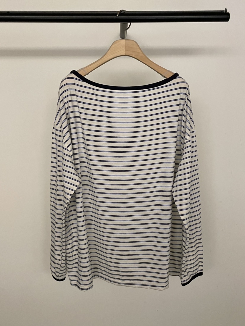 BOLD-A韓國直郵女裝新款熱賣人氣休閑時尚長袖T恤露肩條紋RE BOLD長袖T恤