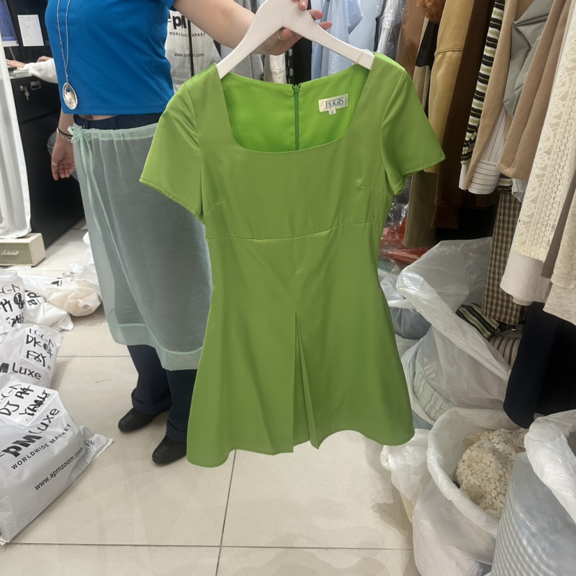 EGG IS韓國東大門代購女士新款休閑26春夏時尚推薦連衣裙EGG IS連衣裙圖色2