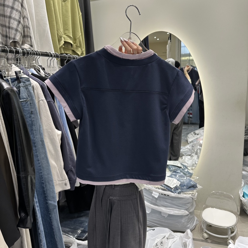 AT THE END韓國直郵實拍女士新品人氣熱賣職業26春夏T恤AT THE ENDT恤